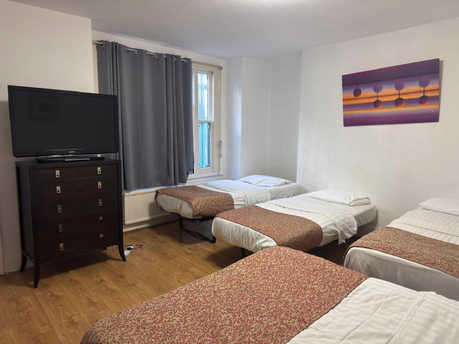 Anwar House Hotel London Bagian luar foto