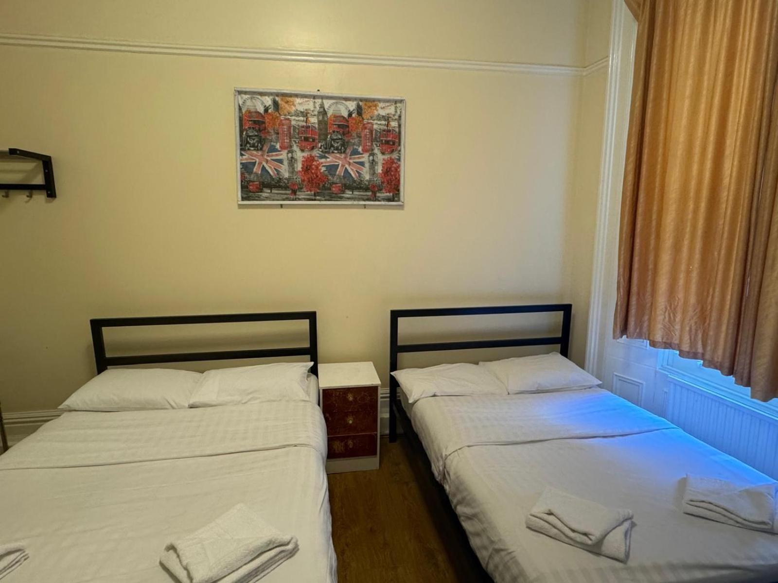 Anwar House Hotel London Bagian luar foto